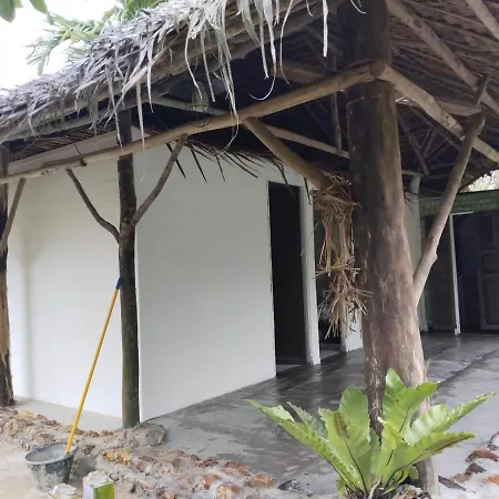 Baan Farang Homestay Phra Saeng Ban Nam Dam Exterior photo