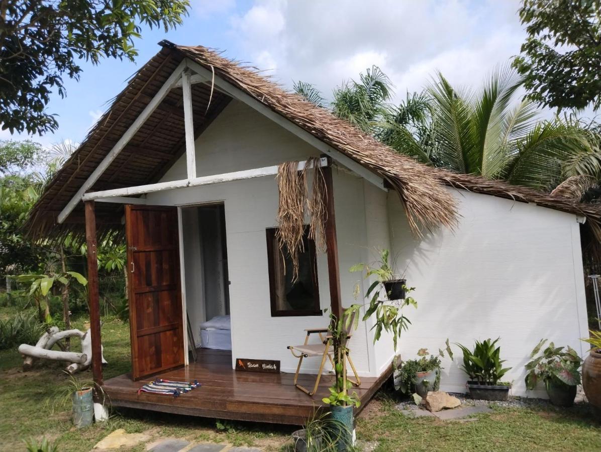 Homestay Baan Farang Phra Saeng Ban Nam Dam